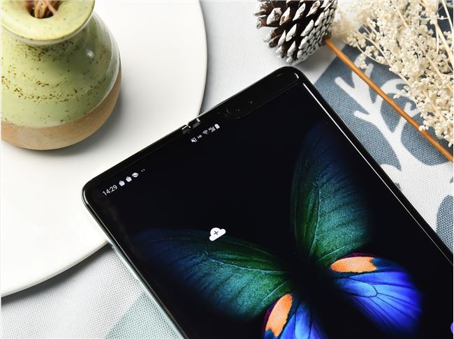 三星GalaxyFold 三星折叠屏手机 GalaxyFold